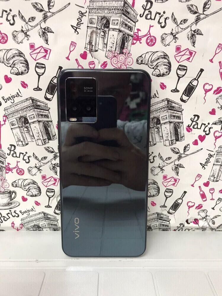 Смартфон Vivo Y33s 4/64