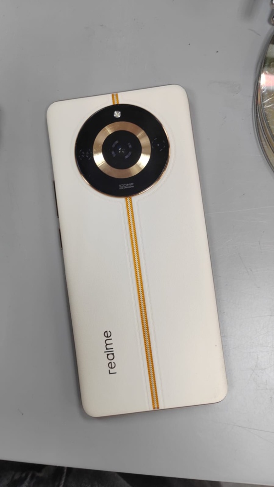 Смартфон Realme 11 PRO