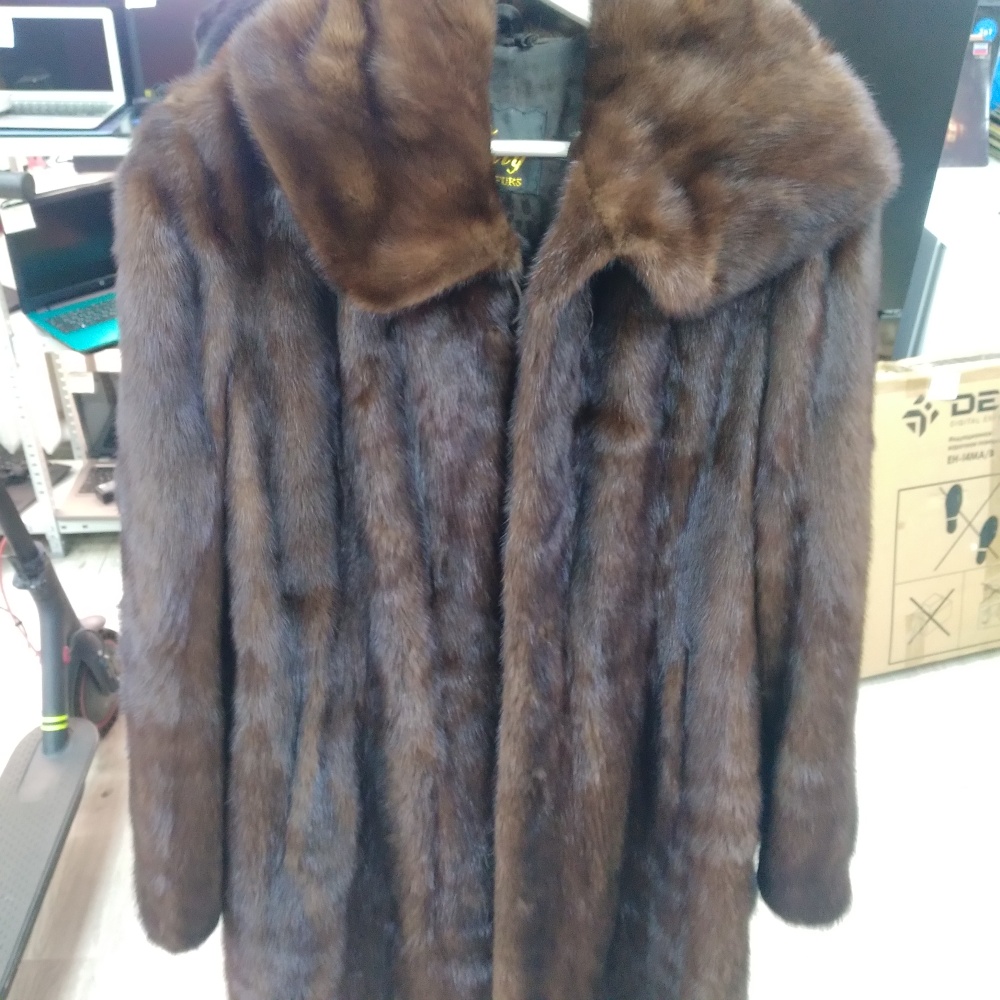 Шуба норковая коричневая 50-52