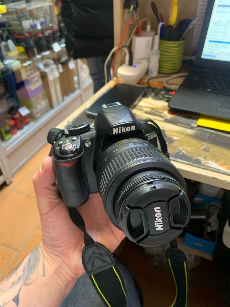 Фотоаппарат Nikon d3100
