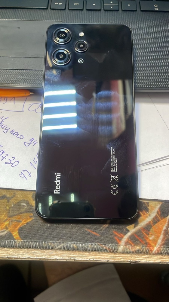 Смартфон Xiaomi Redmi 12