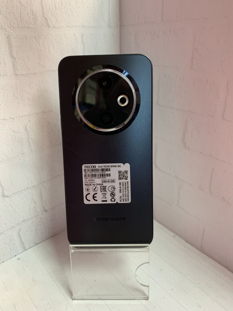 Мобильный телефон Tecno Spark 30c 8\256