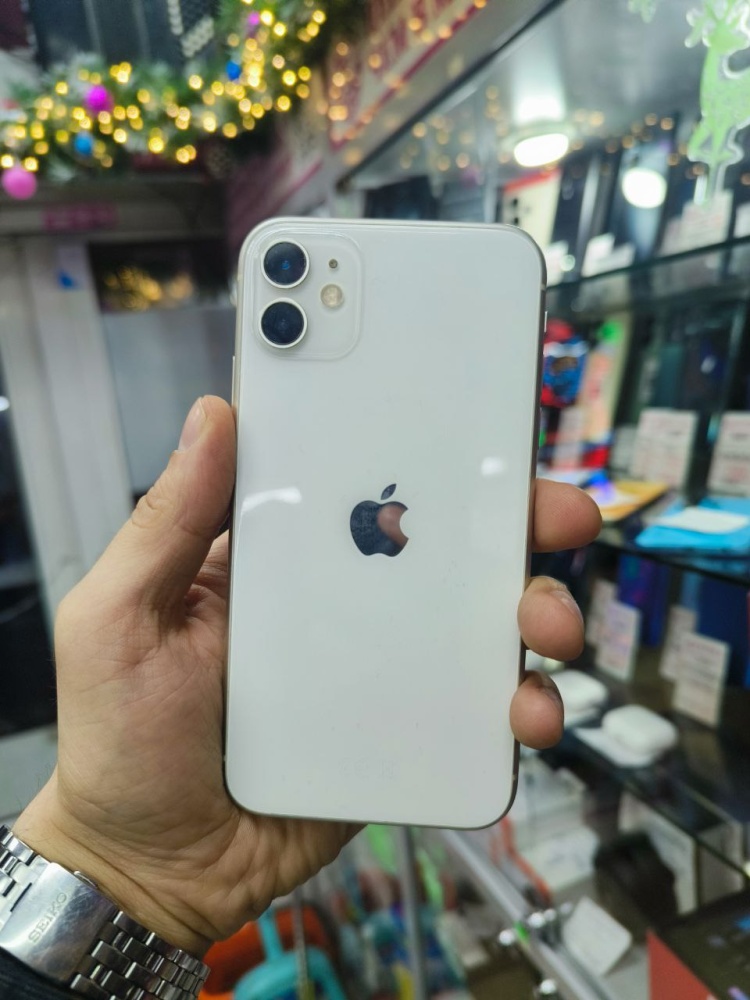 Смартфон iPhone 11 256 Gb