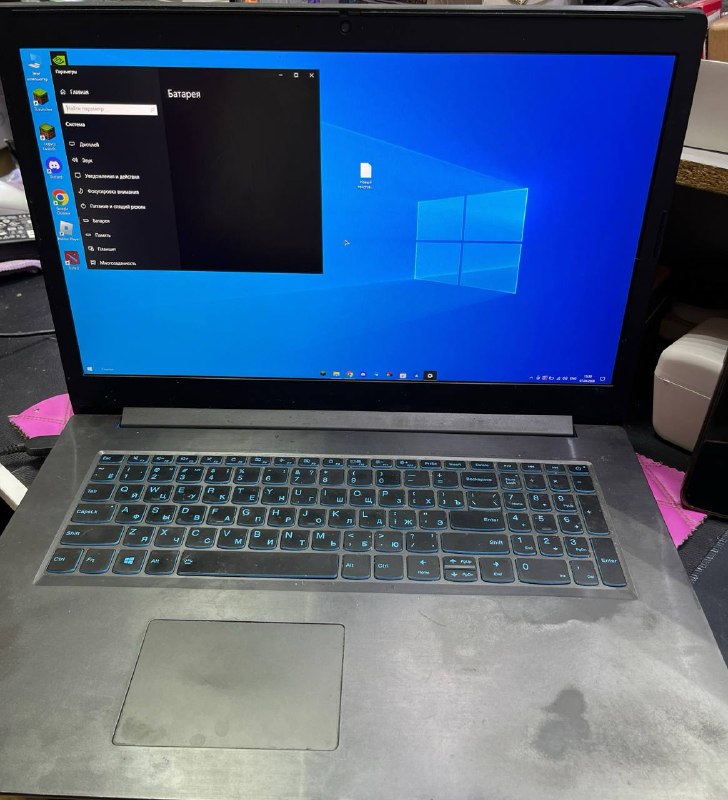 Ноутбук Lenovo 17"