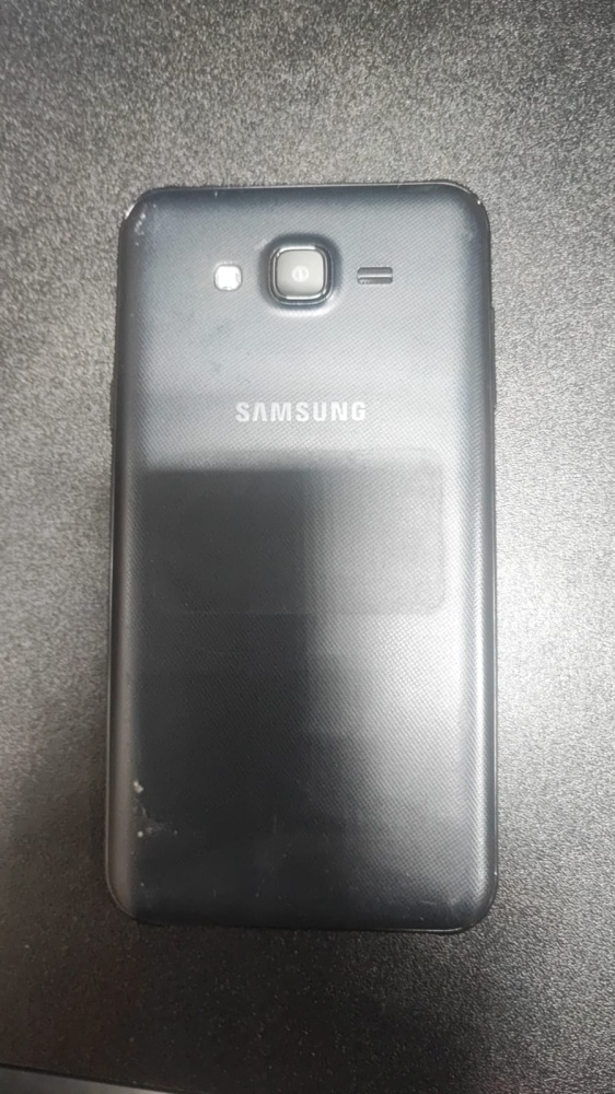 Смартфон Samsung J7 NEO