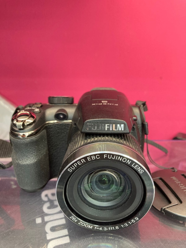 Фотоаппарат Fujifilm Finepix S3300