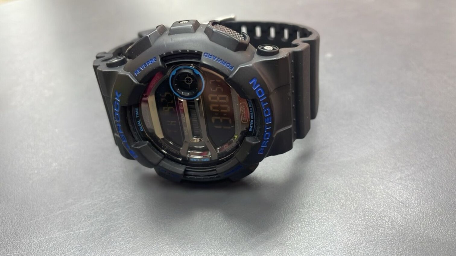 Часы Casio G-Shock