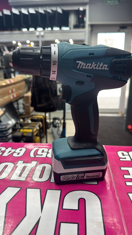 Шуруповерт Makita DF347D