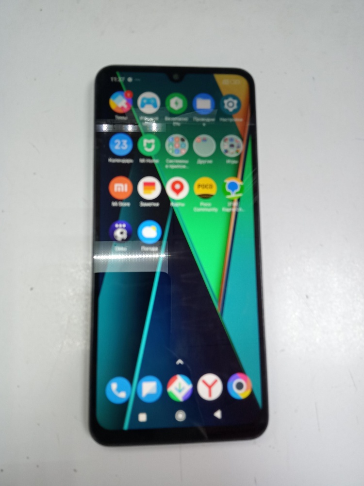 Смартфон Xiaomi Poco C75