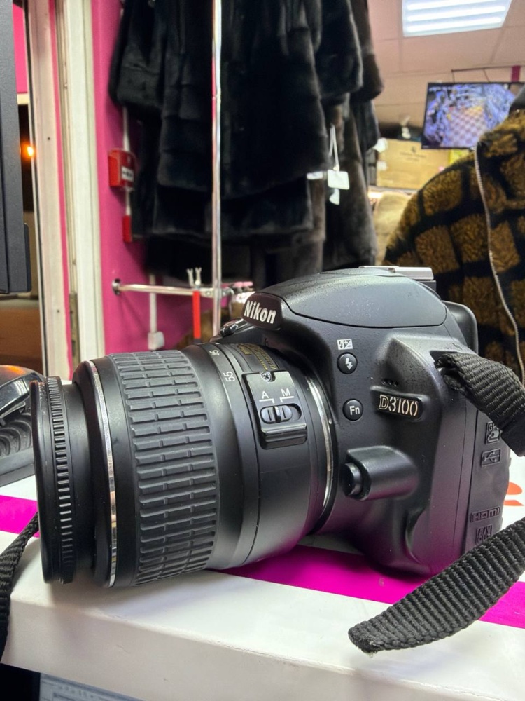 Фотоаппарат Nikon D3100