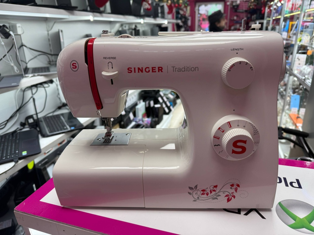 Швейная машина singer tradition 2255