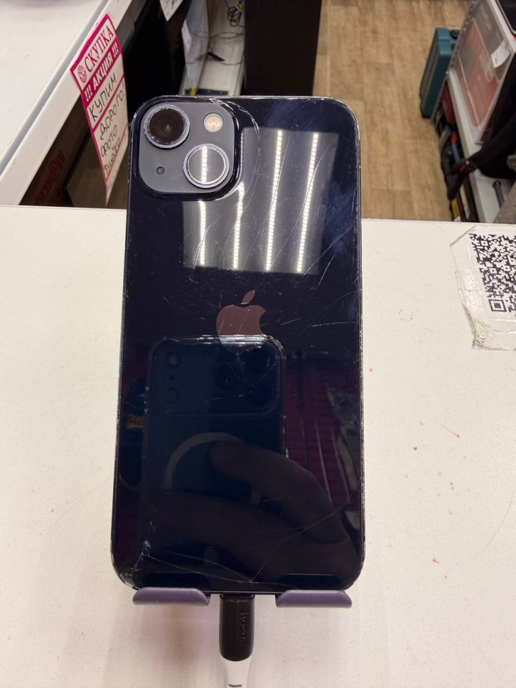 Смартфон iPhone 13 128 Gb