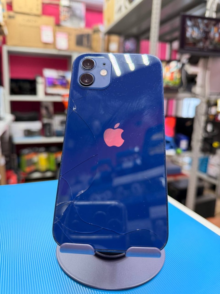 Смартфон iPhone 12 256 Gb