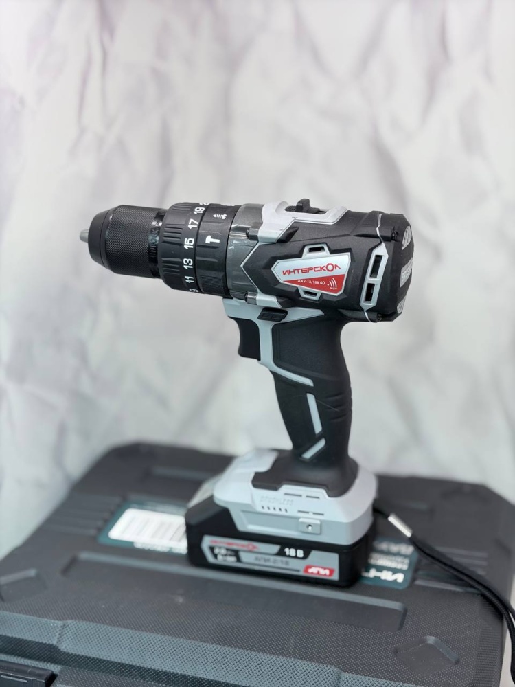 Шуруповерт интерскол дау 13\18в