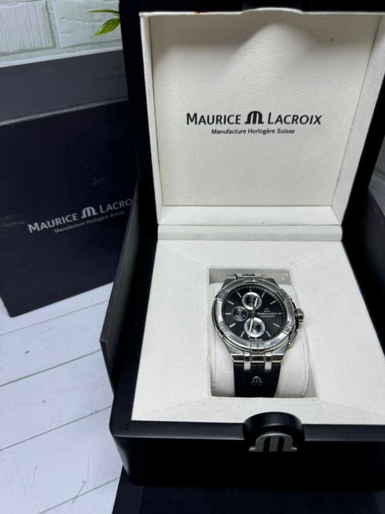 Часы Maurice Lacroix AI 1018-SS001-330-2