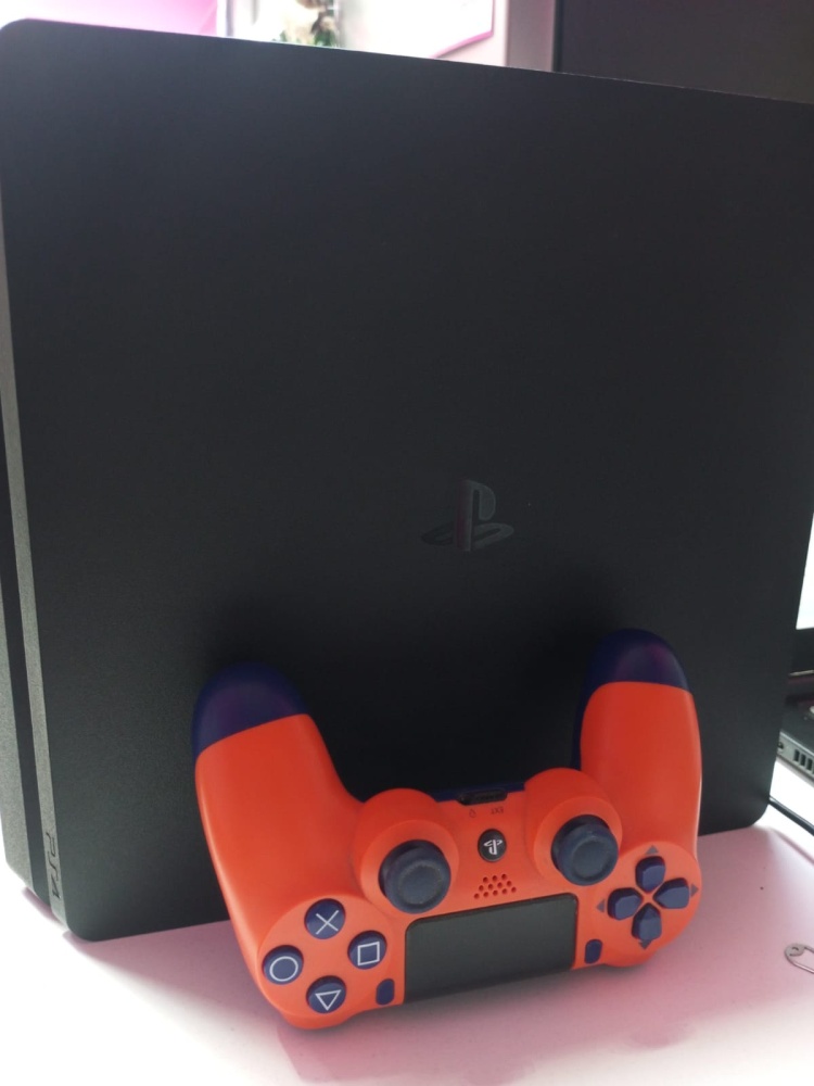 Игровая приставка Sony PlayStation 4 slim 1tb