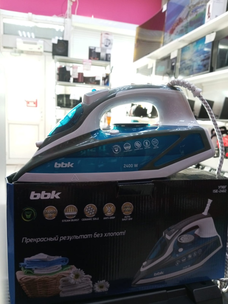 Утюг BBK 2402