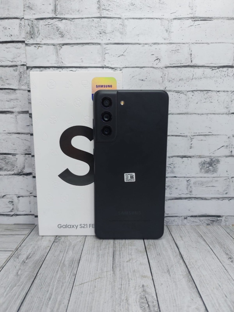 Смартфон Samsung S21 FE 5G 8/128