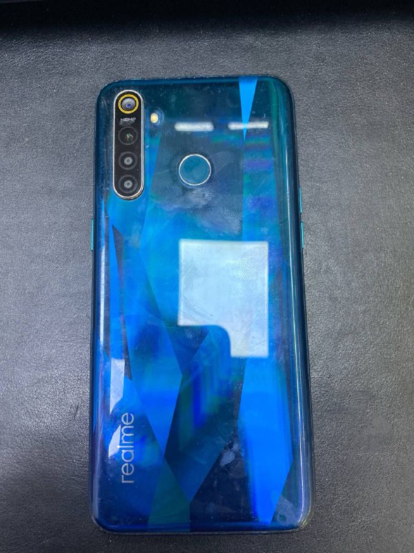 Смартфон Realme Gold 128gb