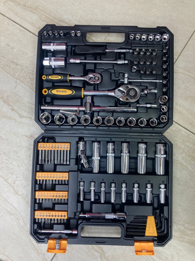 Набор инструментов DEKO 121 предмет