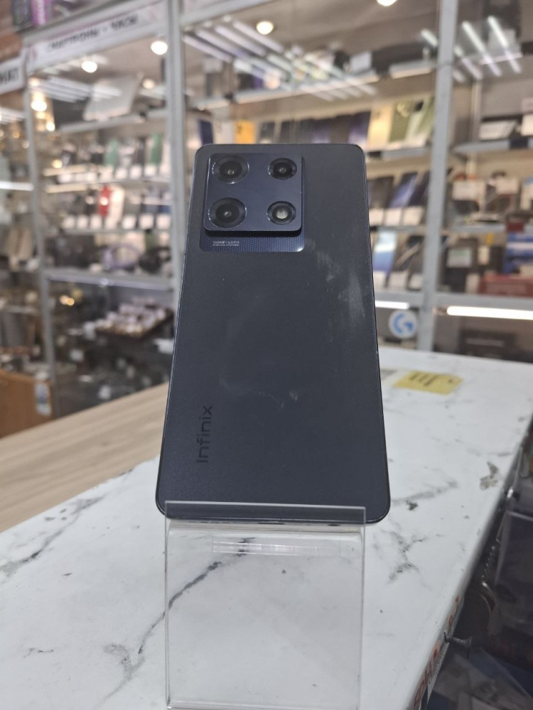 Infinix Note 30 PRO