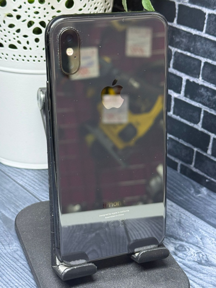 Смартфон iPhone X 256Gb