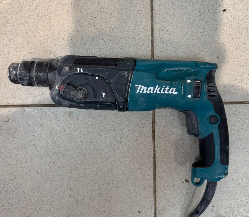 Перфоратор Makita 2470