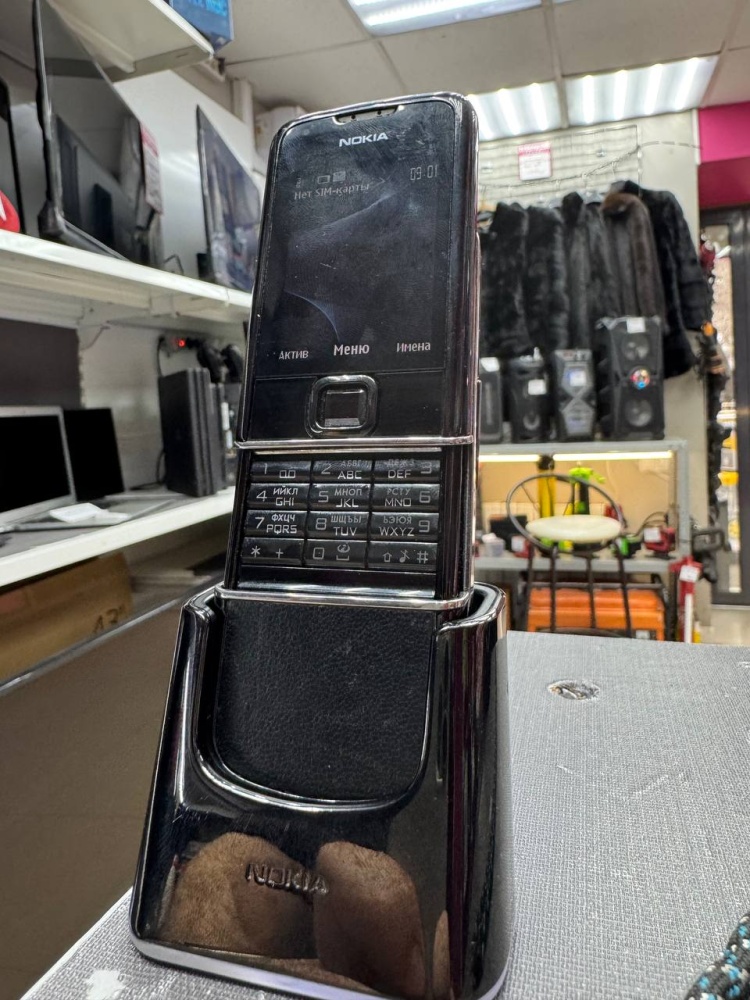 Мобильный телефон Nokia