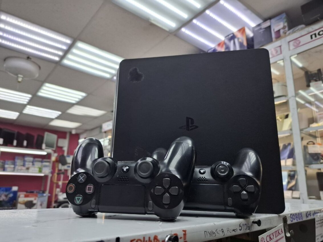 Sony PS 4 slim 1 tb
