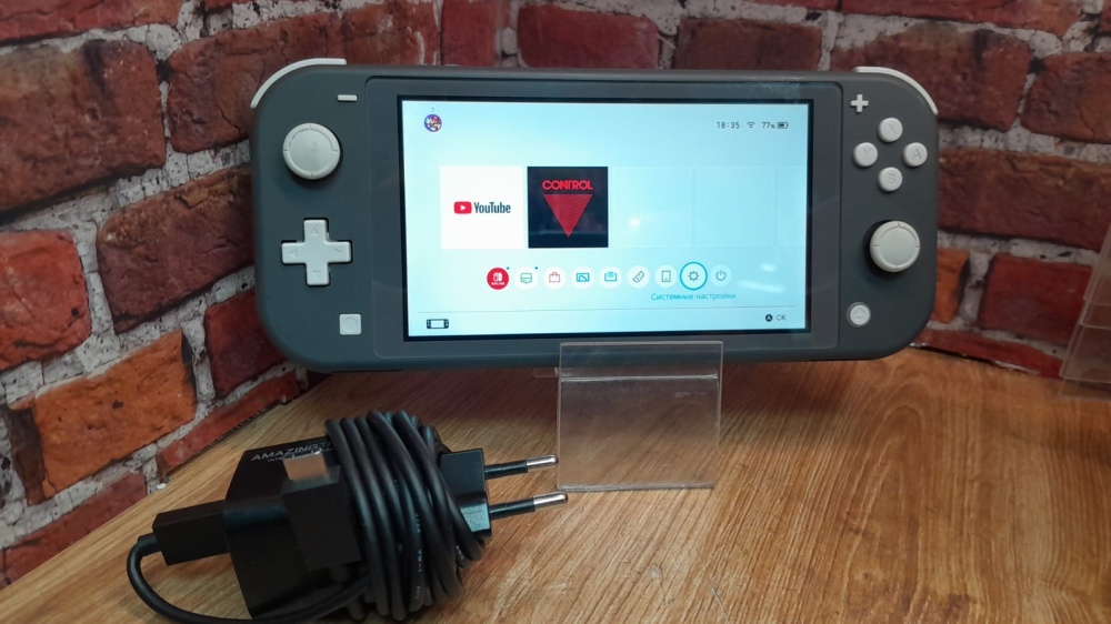 Игровая приставка Nintendo Switch HDH-001