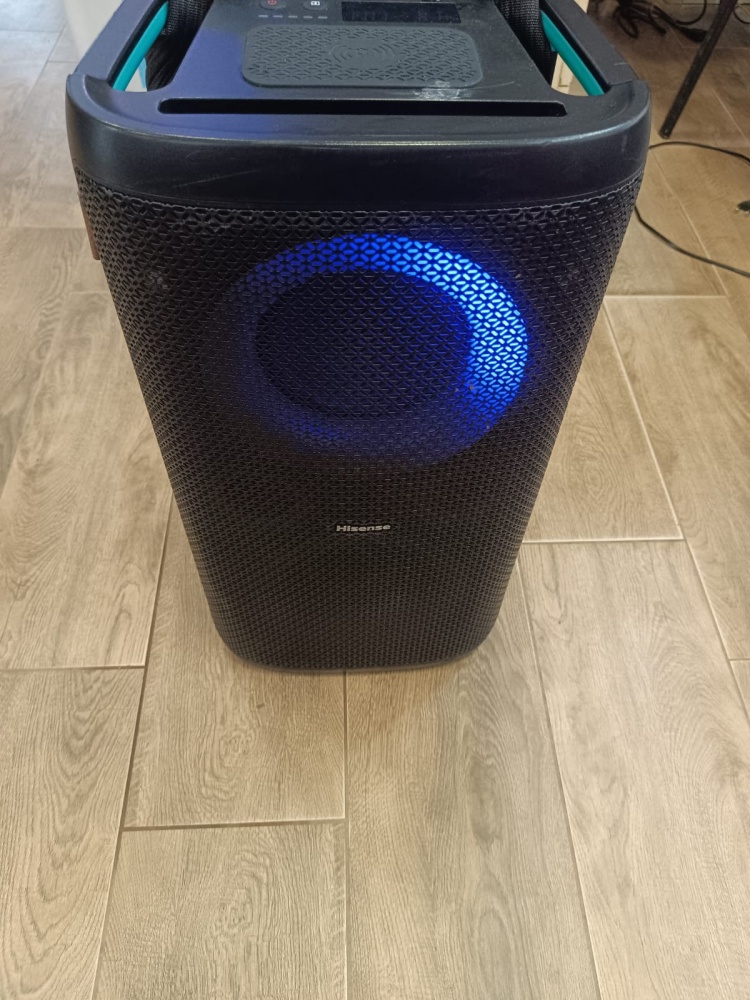 Акустика Hisense Party Rocker One