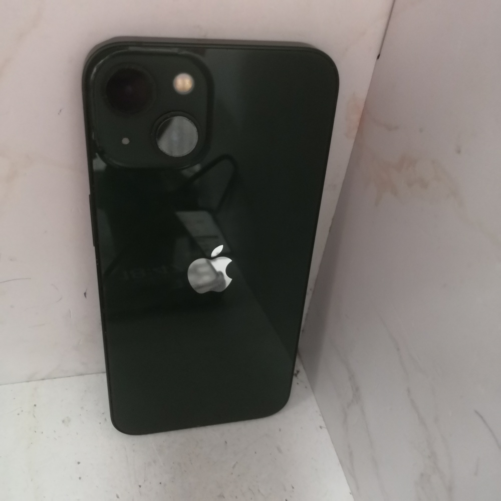 Смартфон iPhone 13 128 Gb