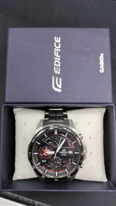 Часы Edifice EFR-556