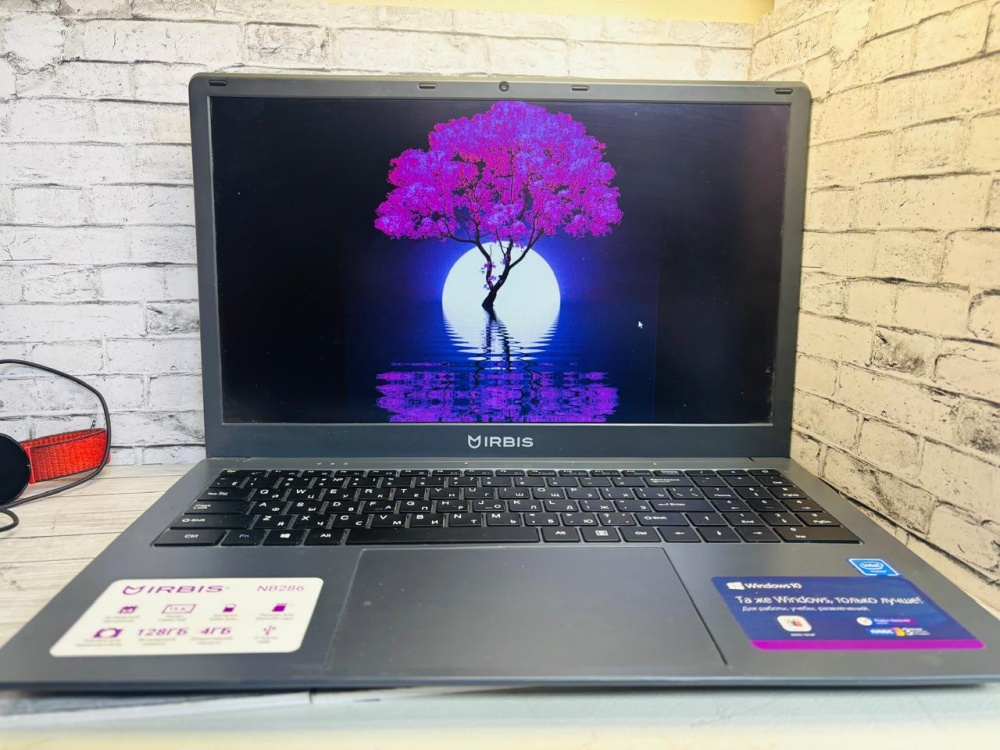 Ноутбук Irbis celeron 4/128