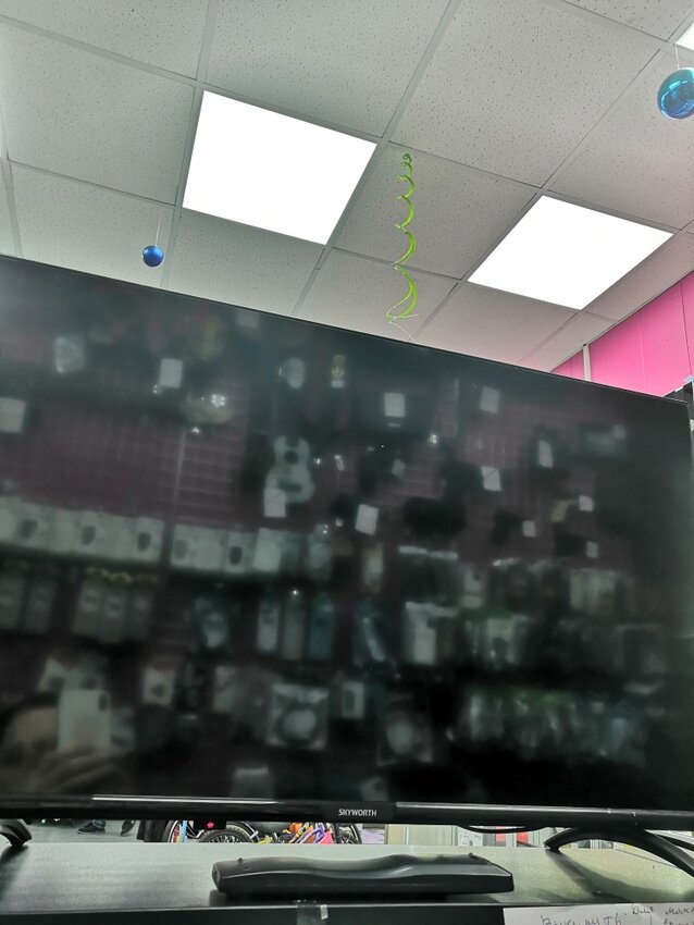 Телевизор Skyworth 32"