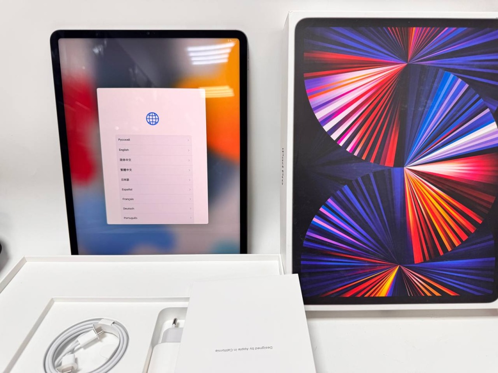 Планшет Apple iPad PRO 5 12,9* A2069 (2021 256