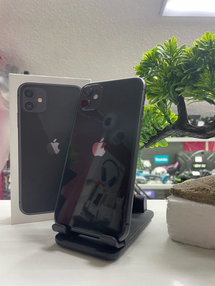 Смартфон iPhone 11 128 Gb