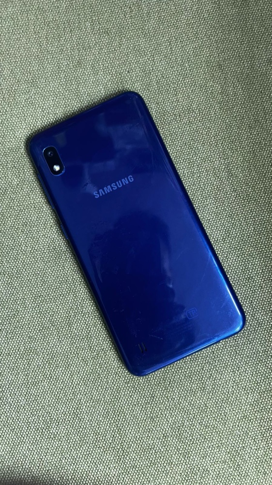 Смартфон Samsung A10 2/32