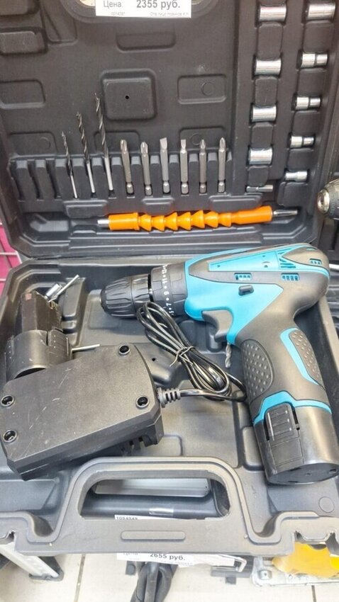 /Шуруповерт Makita 12v