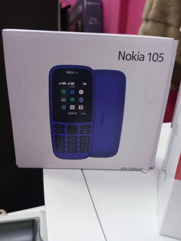 Мобильный телефон Nokia 105