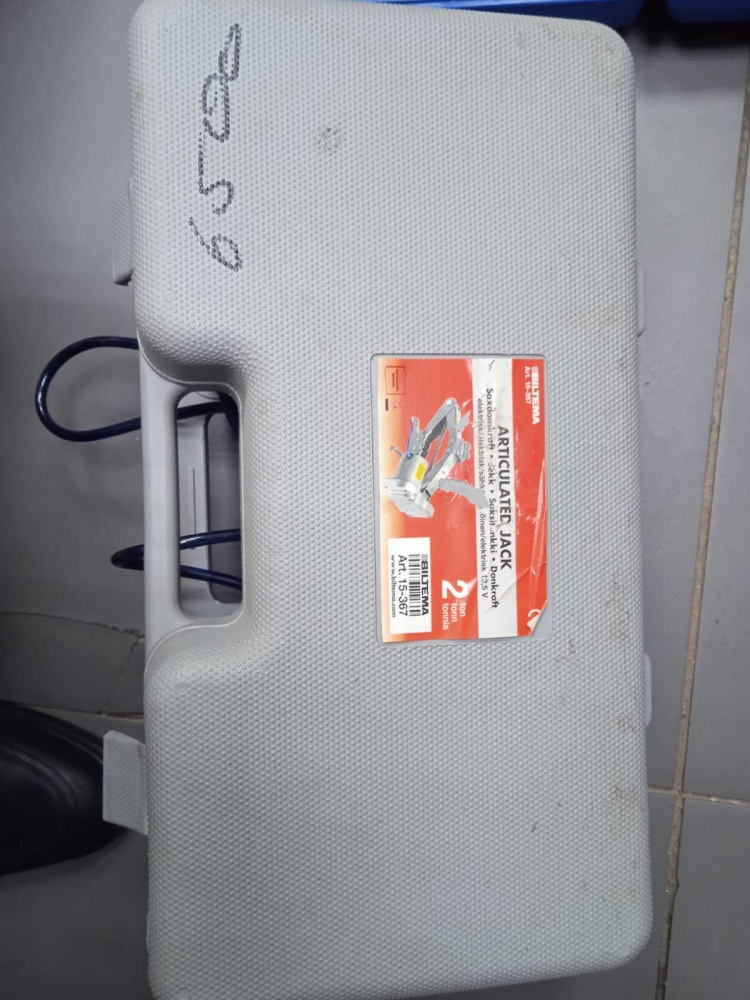 Домкрат Biltema 15367 2 тонны