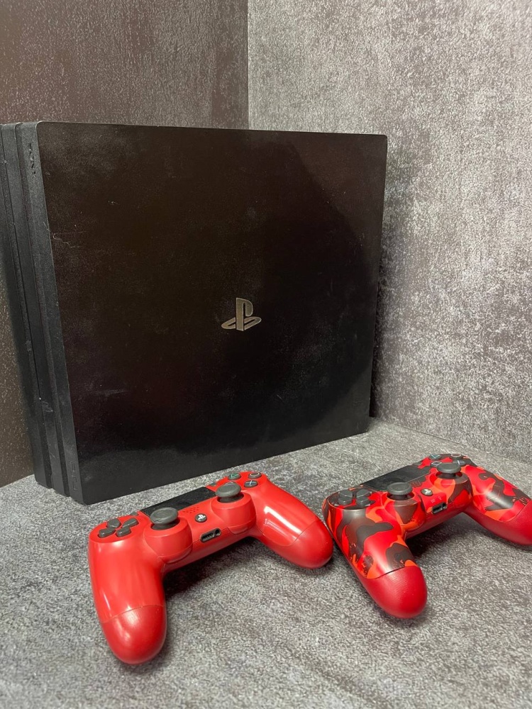 Игровая приставка Sony PlayStation 4 PRO 1Tb