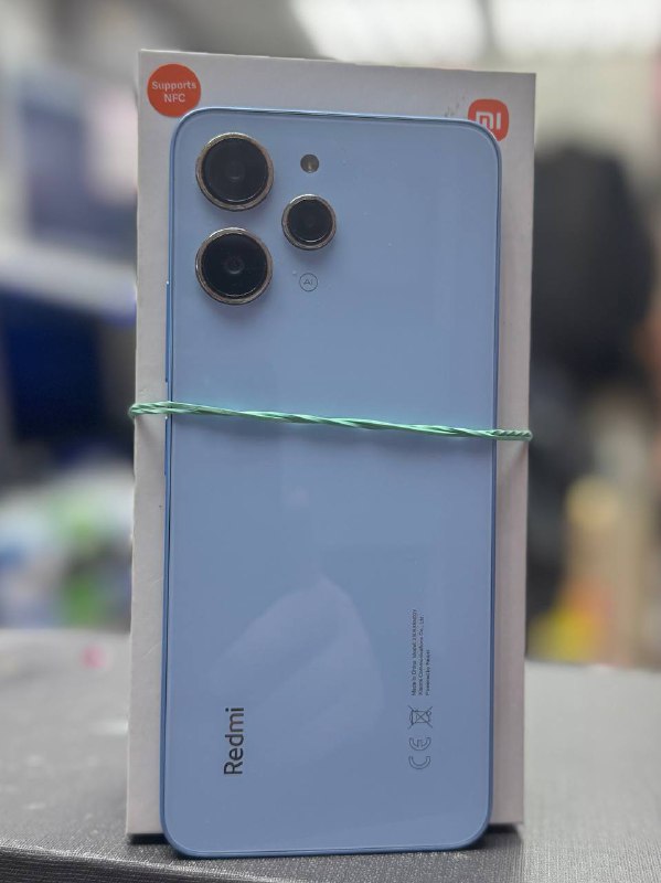 Смартфон Xiaomi Redmi 12
