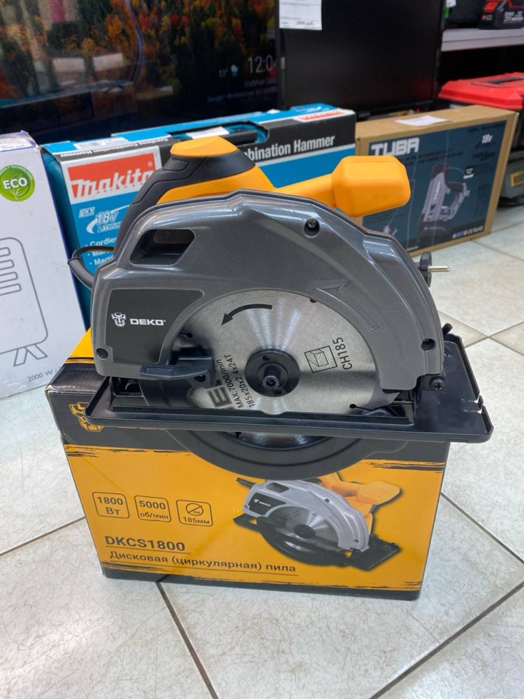 Циркулярная пила DEKO DKCS-1800
