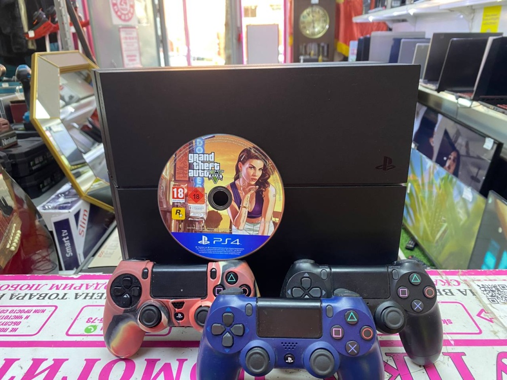 Игровая приставка Sony PlayStation 4 fat 1000gb