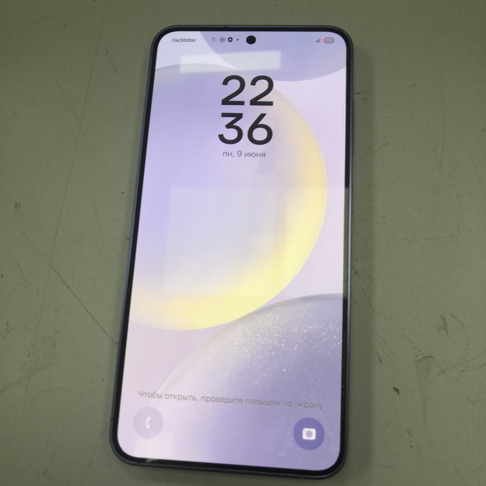 Смартфон Samsung S24 8/256