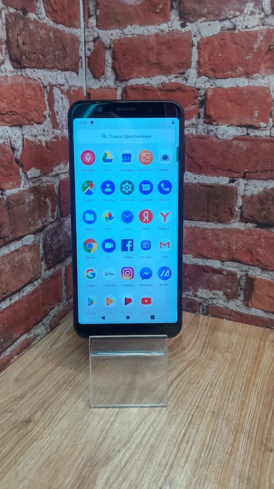Мобильный телефон ASUS 3\32