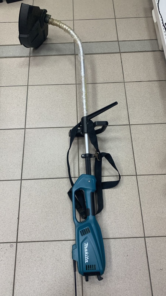 Газонокосилка Makita