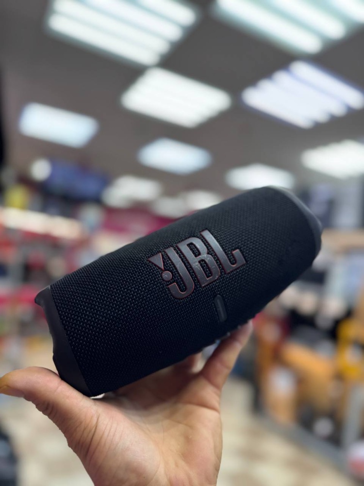 Акустика JBL Charge 5