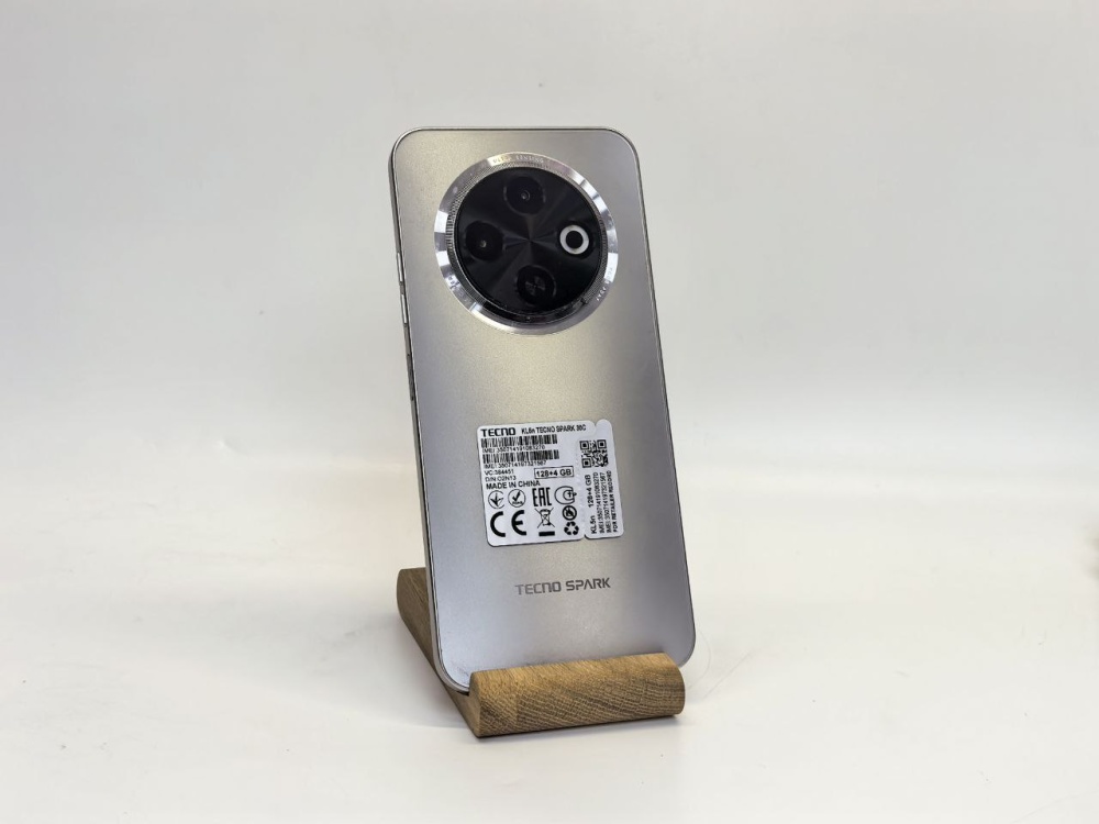Мобильный телефон Tecno Spark 30c 4\128